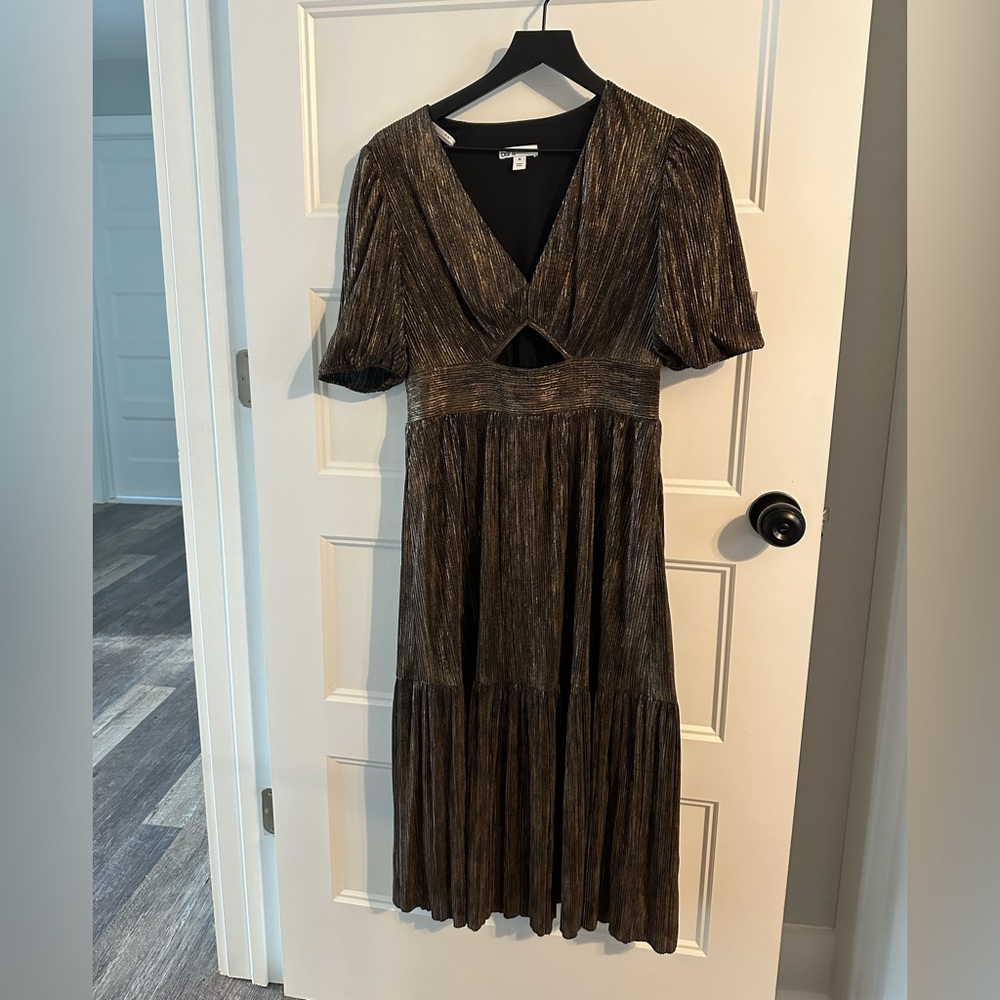 Nordstrom Bar III Women’s Midi Shimmer Cocktail Dress